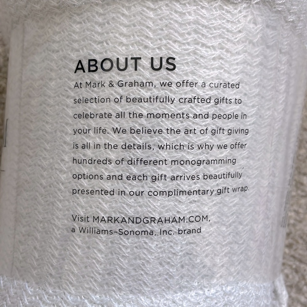 Mark & Graham grey throw blanket 50x60 - Picture 2 of 3